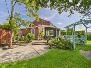 Side- click for photo gallery